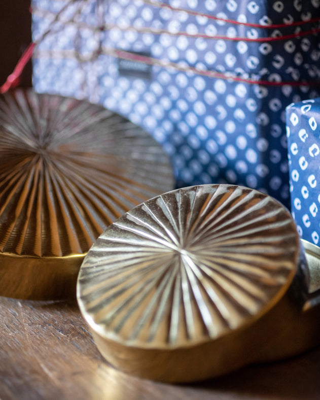 Idée cadeaux : boîte à bijoux dorée