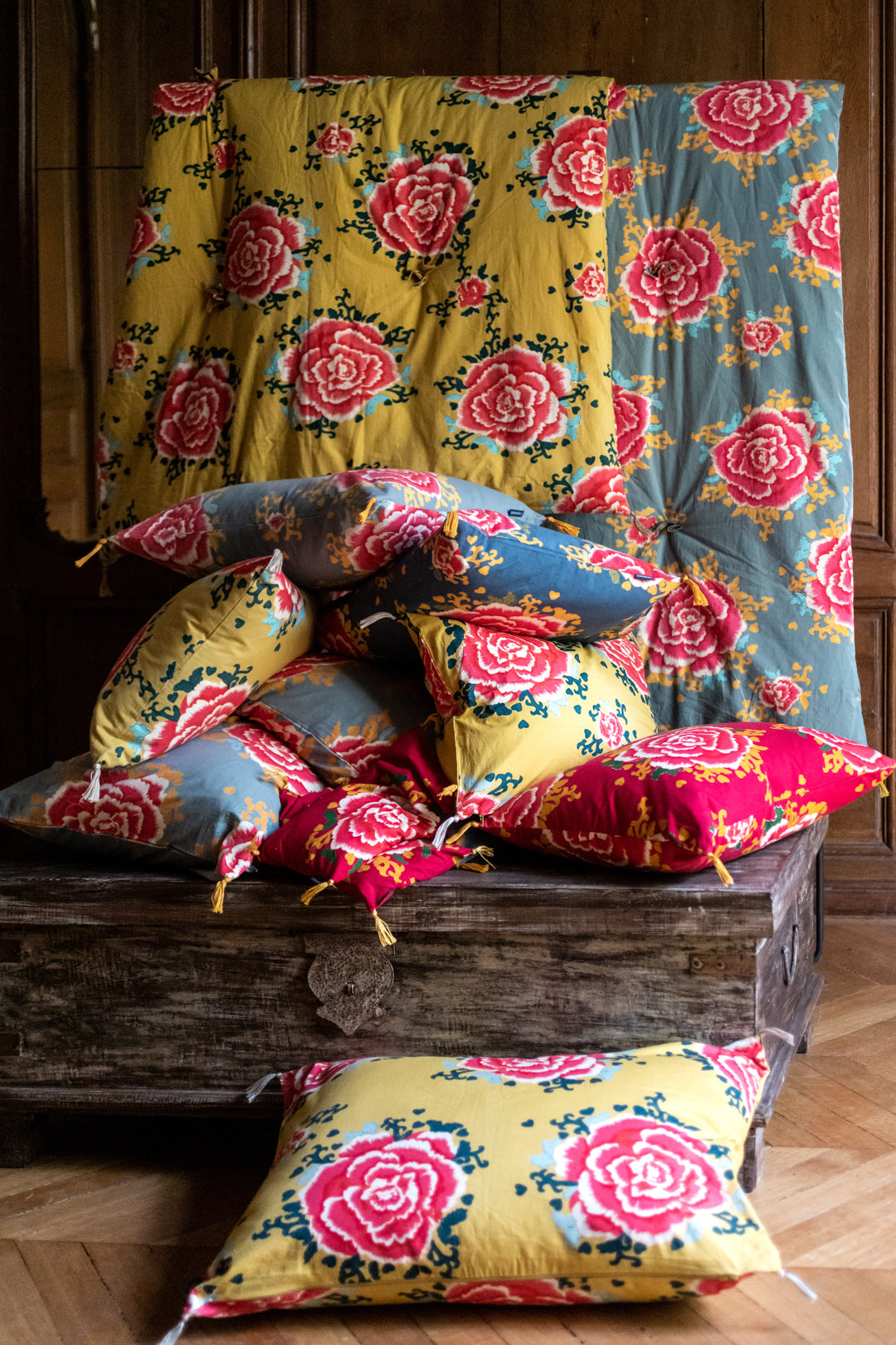 Housse de coussin floral imprimé en coton
