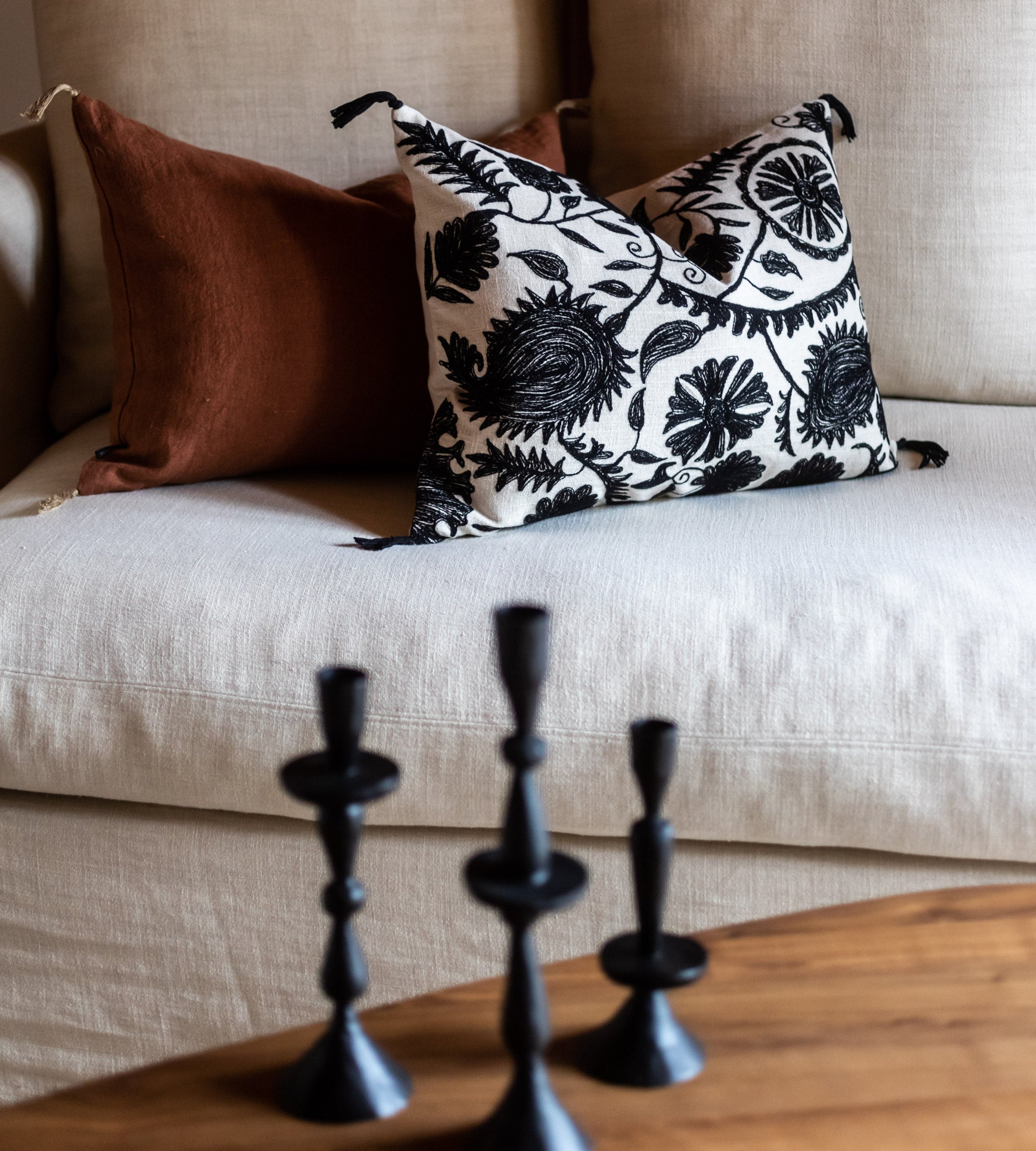 Set de 3 bougeoirs en fer martelé noirs Jya