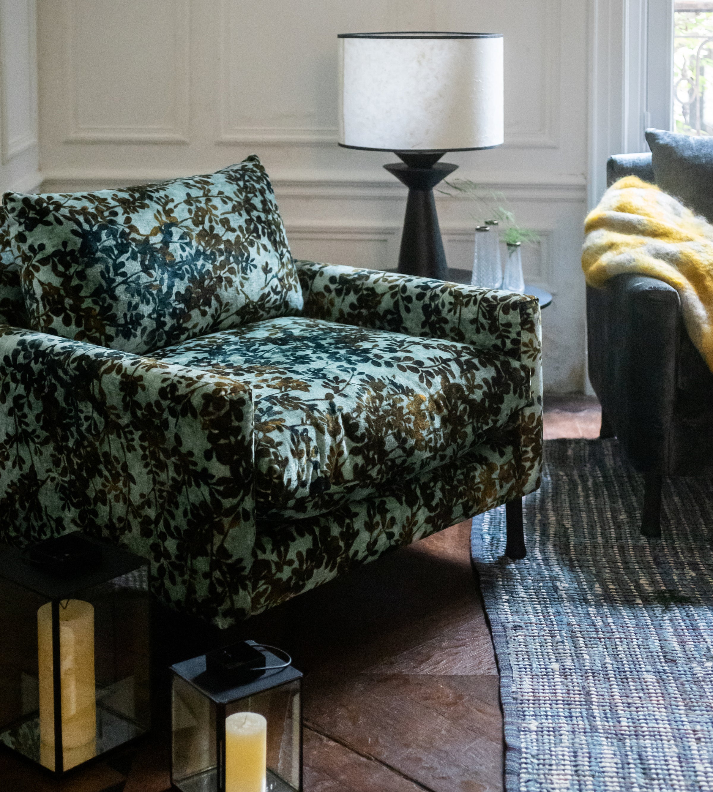 Fauteuil / Loveseat Mira