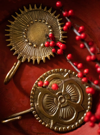 Lot de deux patères métal finition laiton doré