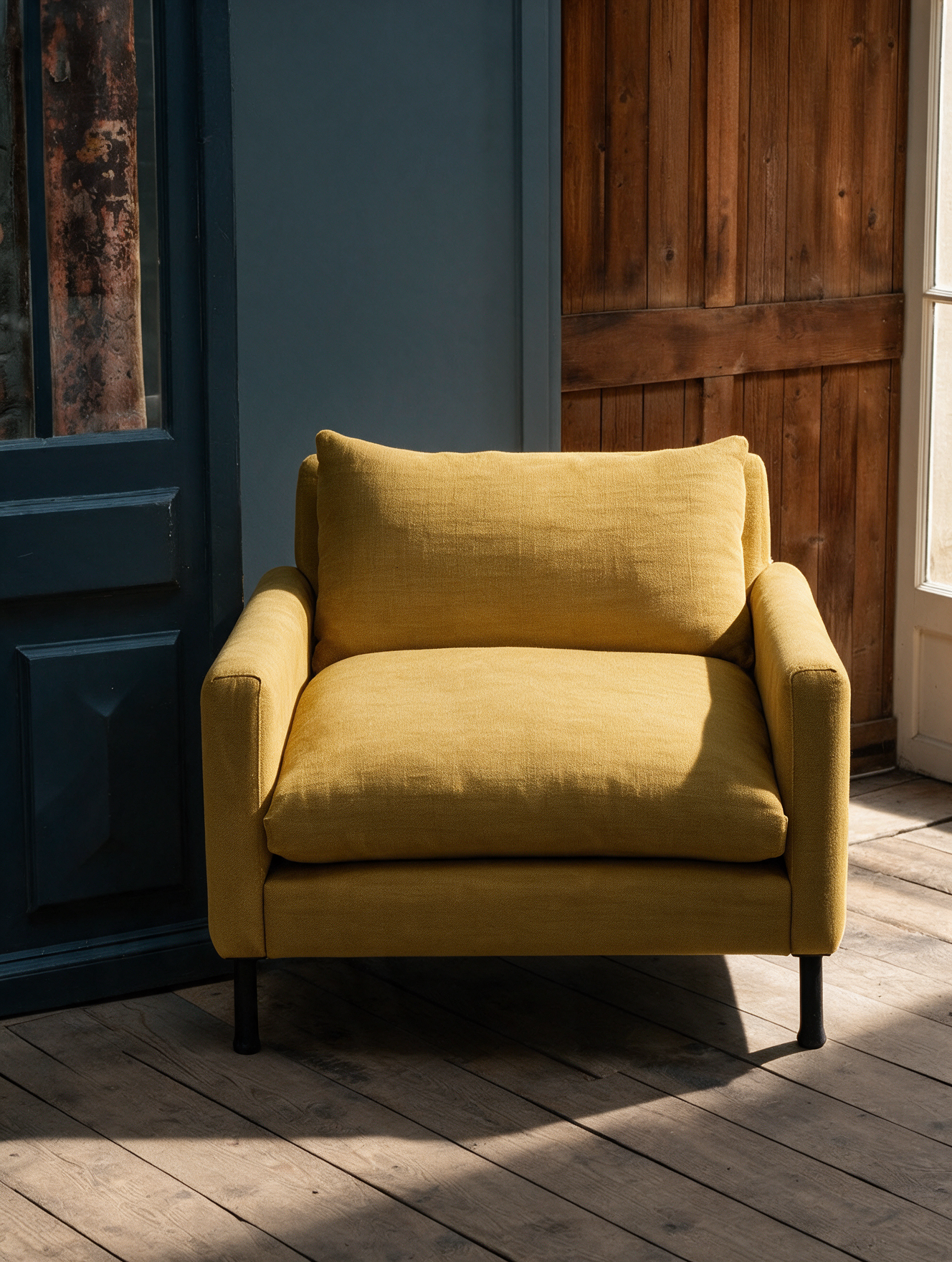 Mira Gareth Armchair Bronze