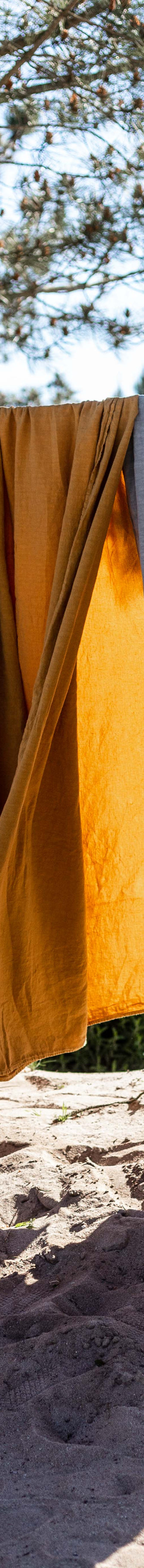 Literie : drap en lin lavé coloré