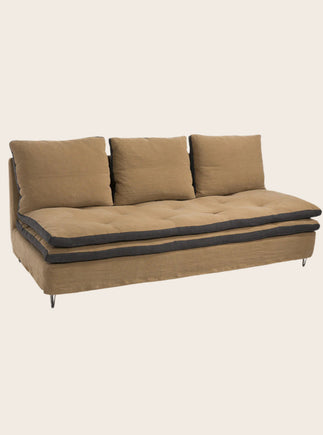 Canapé sans accoudoir avec des coussins capitonnés