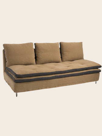 Canapé sans accoudoir avec des coussins capitonnés