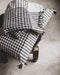 Housse de coussin pied de poule