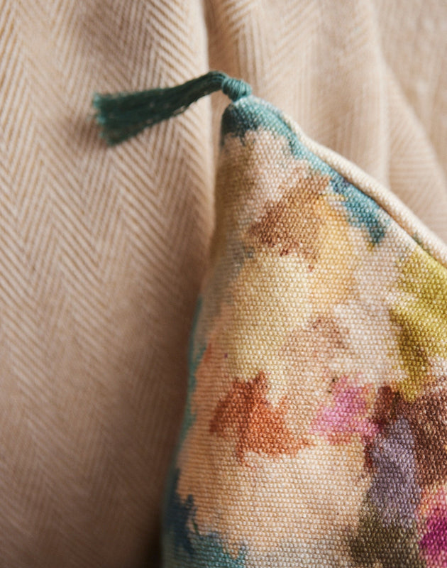 Pompon de la Housse de coussin imprimée Fiore