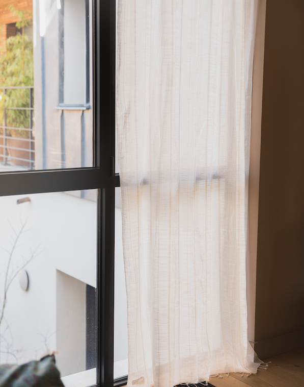 Rideau Jari en khadi de coton avec franges couleur blanc cassé