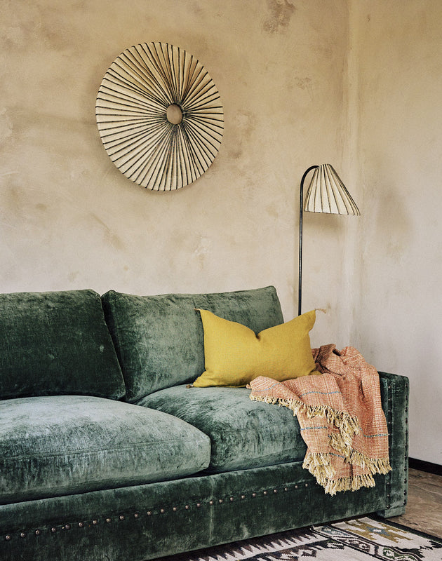 Luminaire noir et blanc qui s'accorde avec élégance à votre décoration d'intérieur