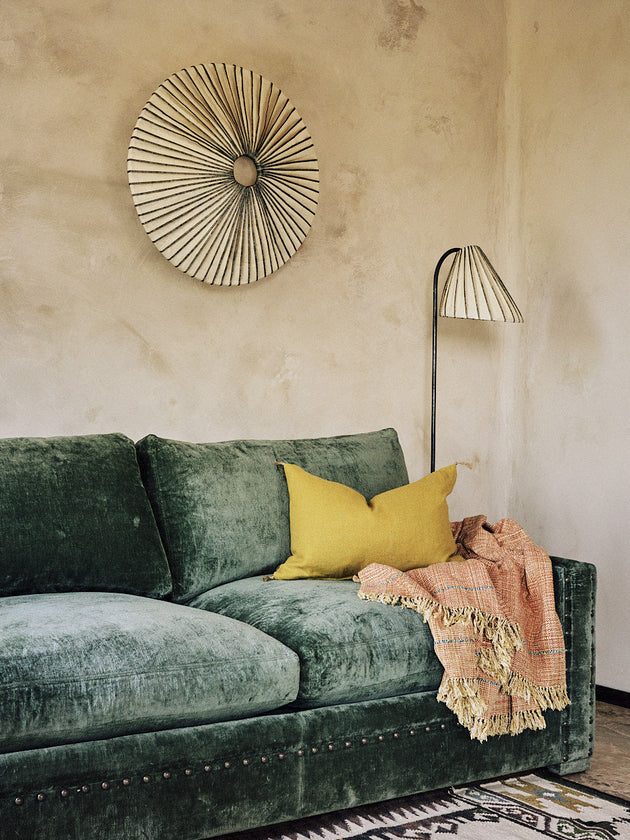 Luminaire noir et blanc qui s'accorde avec élégance à votre décoration d'intérieur