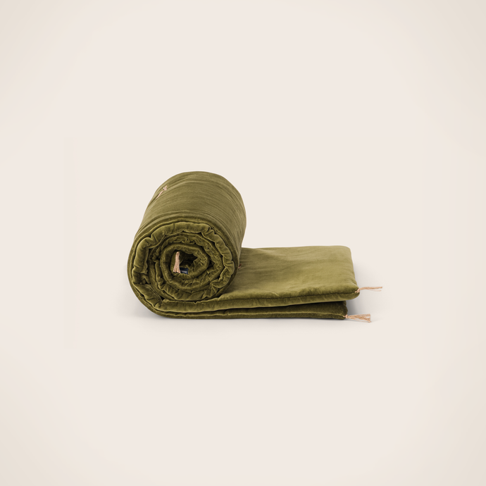 Washed velvet sofa cover