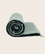 Couvre-pied Florio avec pompons aux coins bi-matière