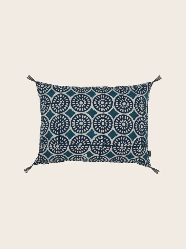 Housse de coussin rectangulaire à motifs bleus en coton