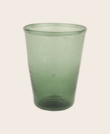 Détail du gobelet Hera en verre soufflé