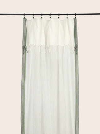 Sivi Curtain