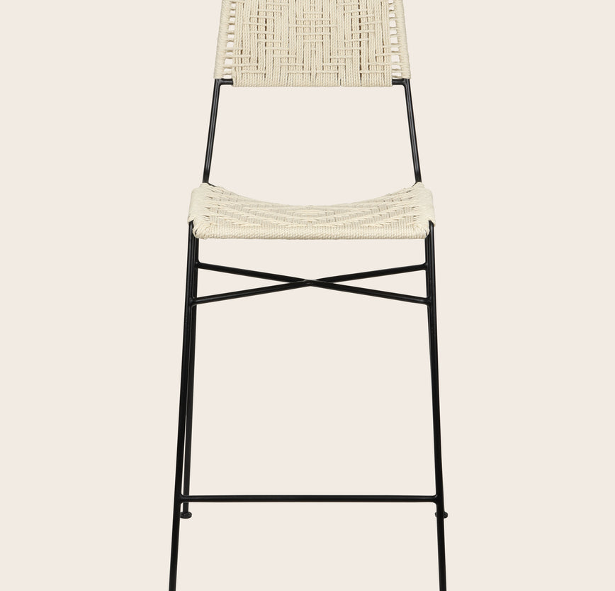 Chaise haute Murgi en coton tressé couleur claire ivoire