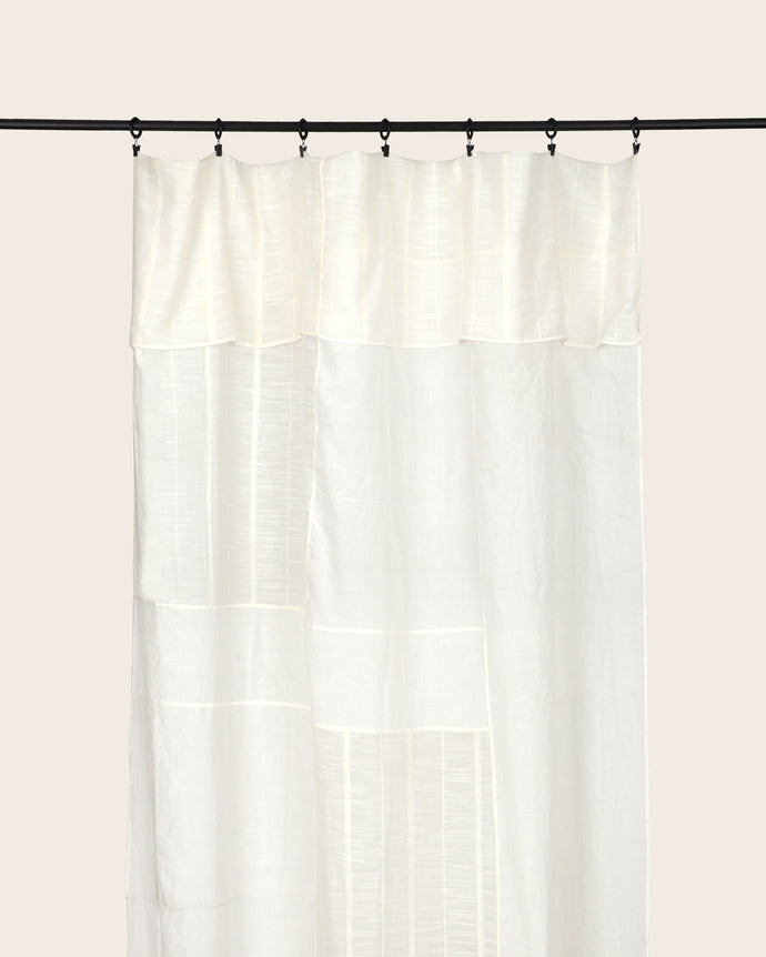 Noori Curtain