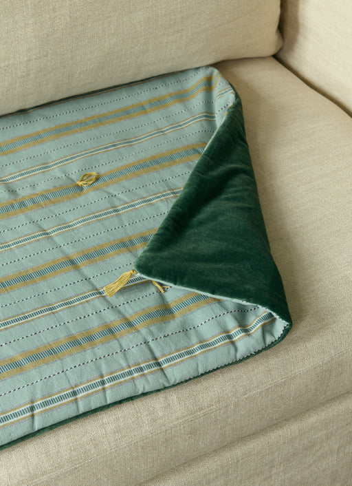 Sofa cover pour canapé en coton et velours lavé à rayures Noely. 