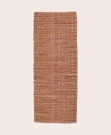 Tapis Lira lirette en coton tons rouges et rose fabriqué à la main en Inde