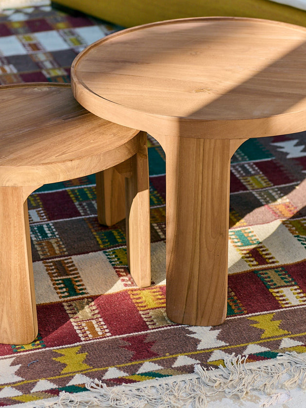 Tapis Tihya et les tables basses Saki