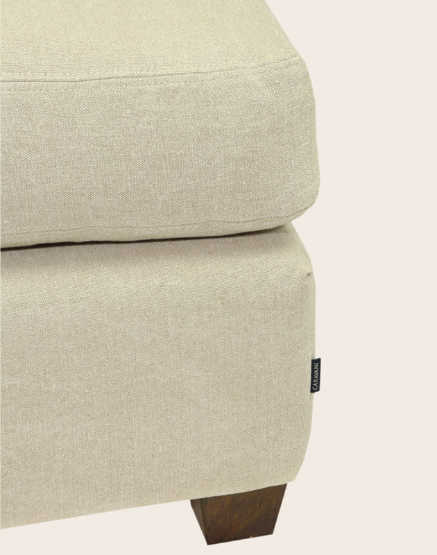 pieds en hêtre pouf