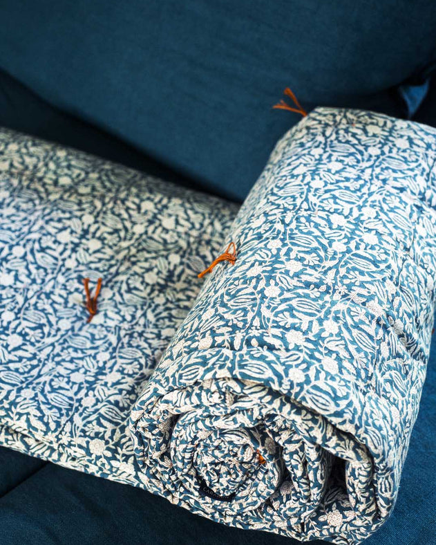 Sofa cover Tulipan