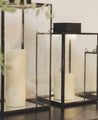 Trois lanternes en verre et leurs bougies Aladin
