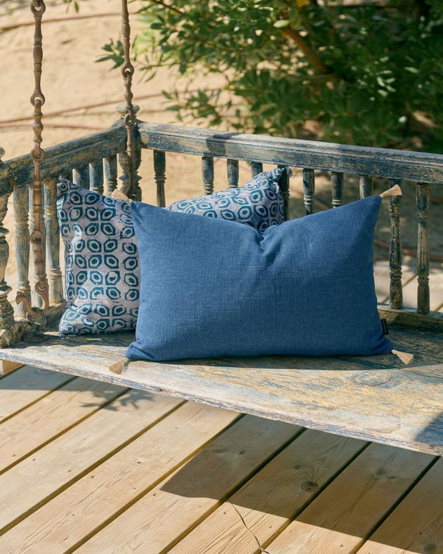 Anatole outdoor cushion