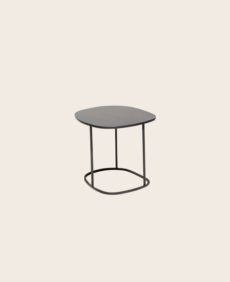 Table Basse Ame noire en acier brut