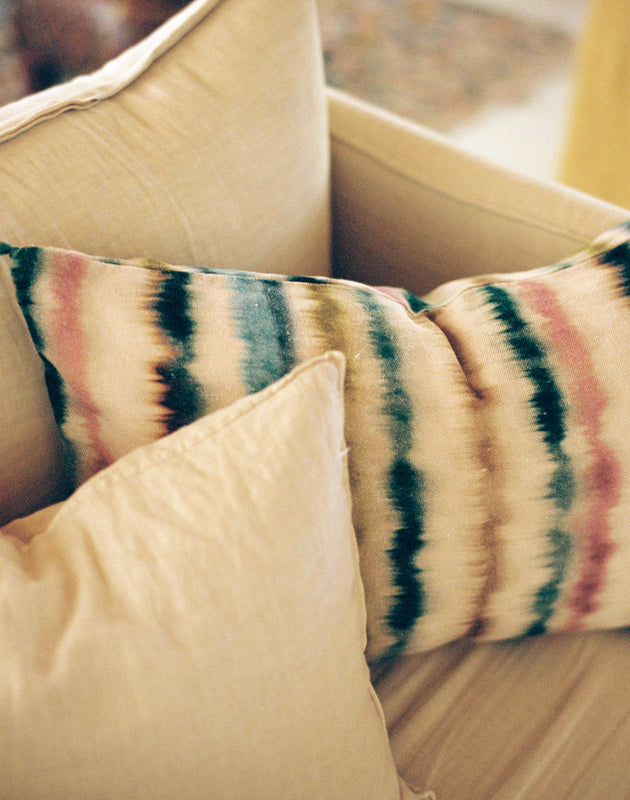 Housse de coussin multicolore en lin et jute