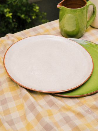 Plat à tarte en argile blanc