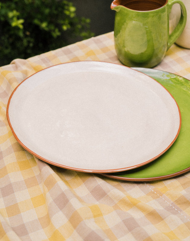 Plat à tarte en argile blanc