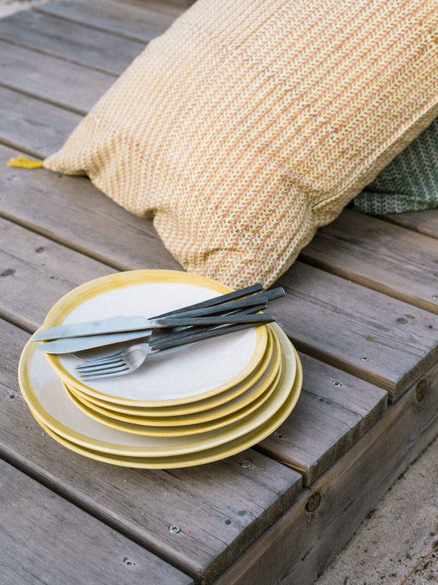 Set de 4 assiettes en faïence émaillée Ecume