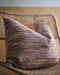 Housse de coussin colorée Confetti avec pompons signature