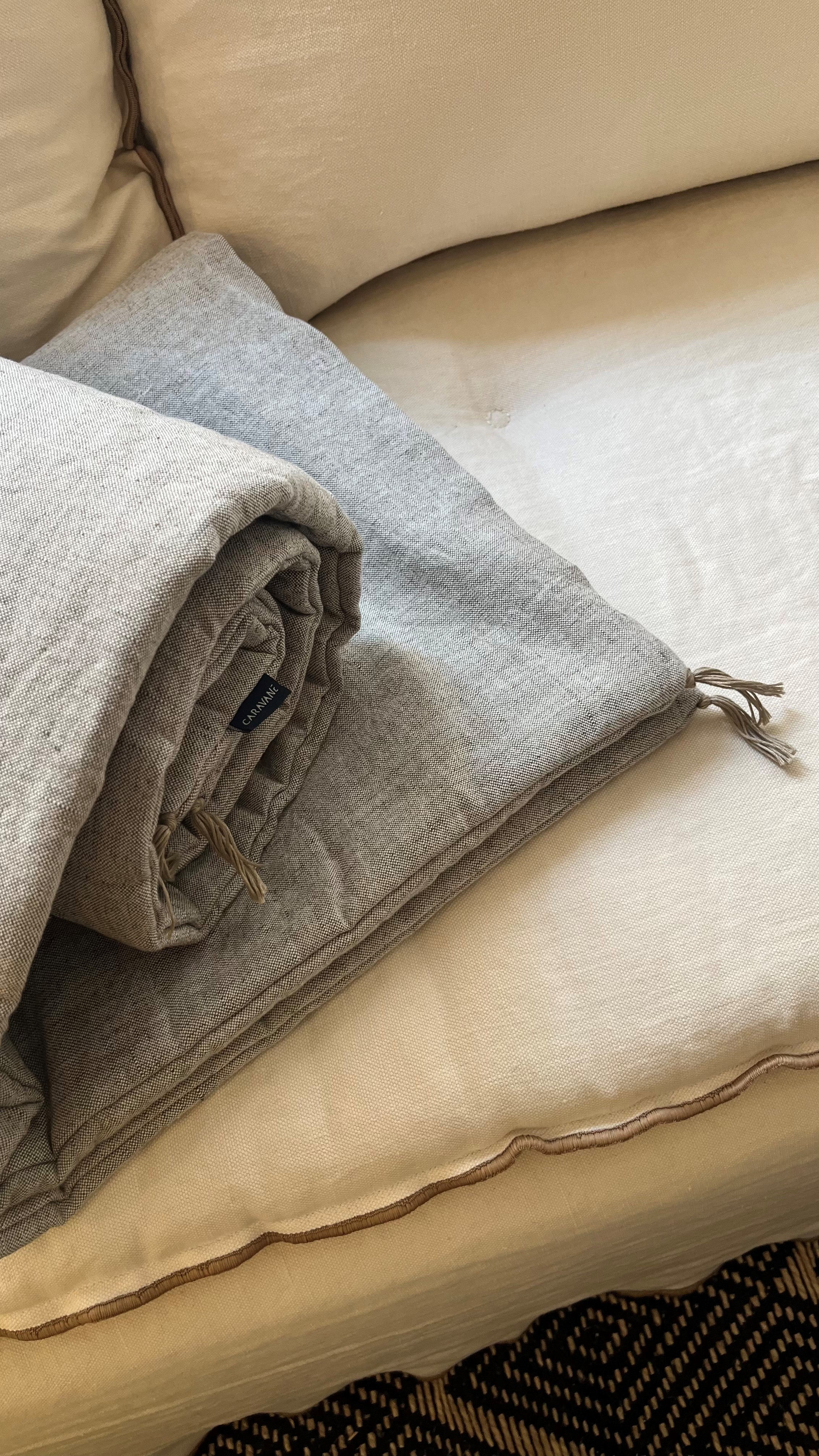 Sofa cover linen