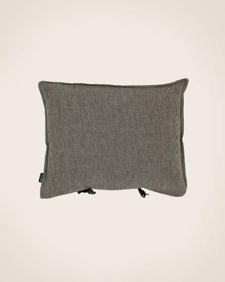 Small cushion cover Fil à fil