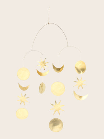 Mobile en laiton doré avec figures d'étoiles, lunes et croissants