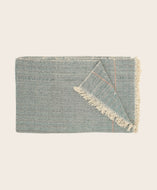 Plaid Herringo en coton à chevrons couleur Cypres fabriqué à la main